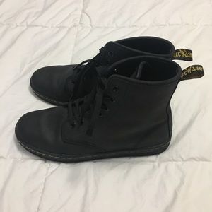 NWOT Doc Marten Boots